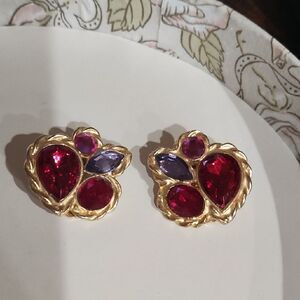 Elegant Gold and Fusia Gemstone Clip on Earrings